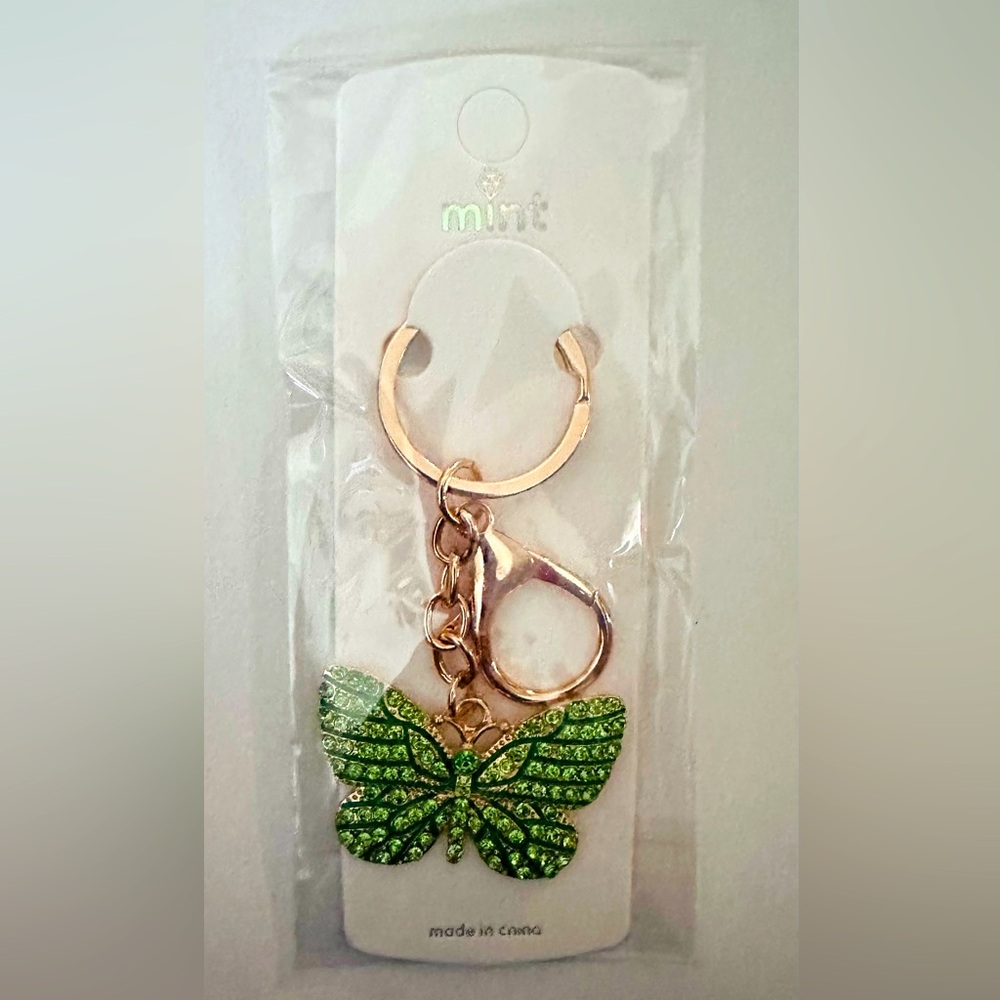 Beautiful ,green,crystal encrusted butterfly purse charm or key ring! NWT